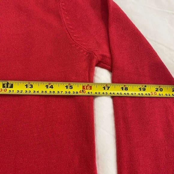 Marks & Spencer red crewneck 100% Acrylic preppy sweater size 4 - Picture 8 of 8